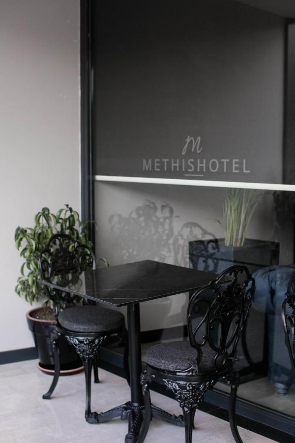Methishotel Karsiyaka  Exterior photo