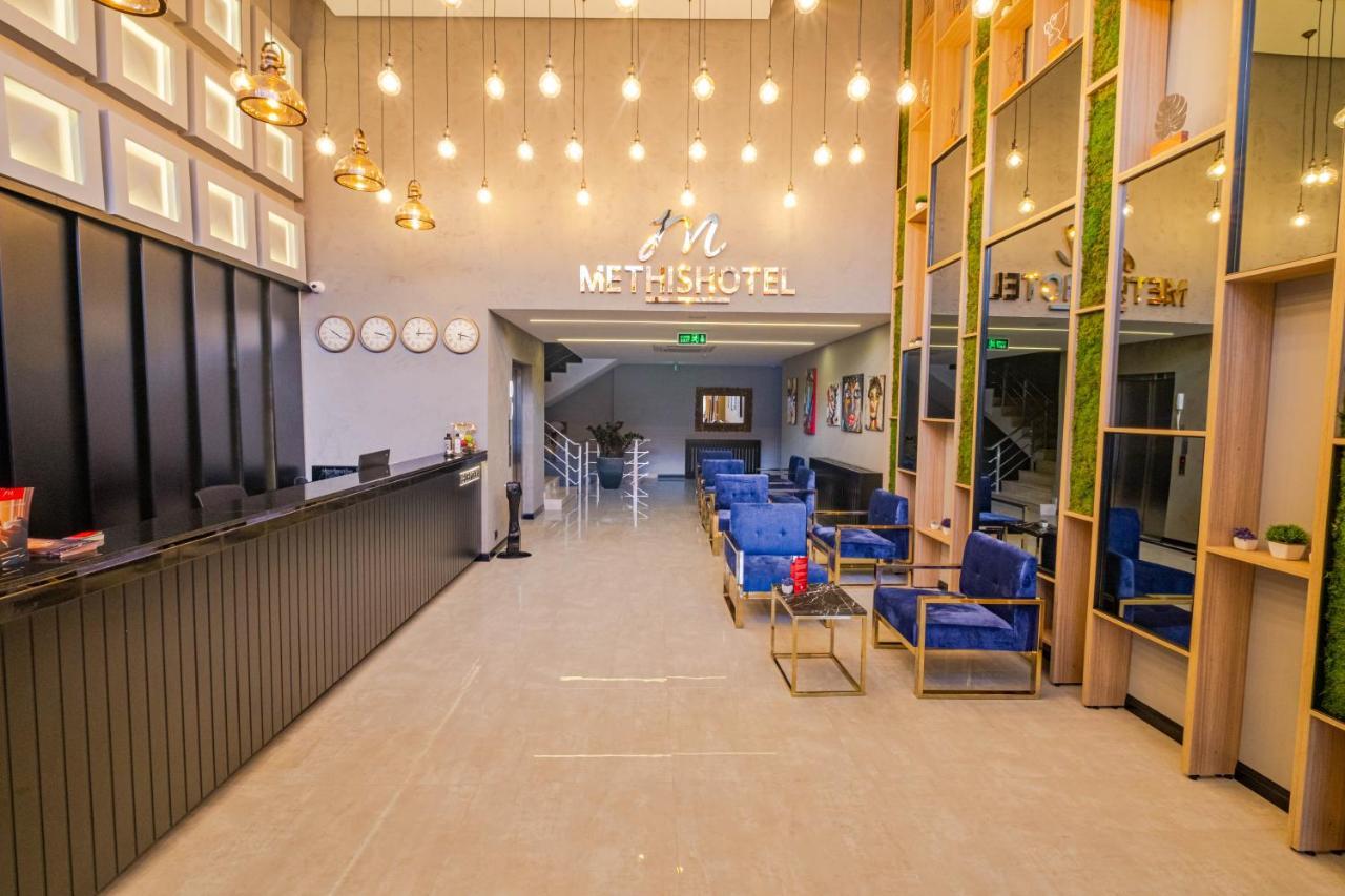 Methishotel Karsiyaka  Exterior photo