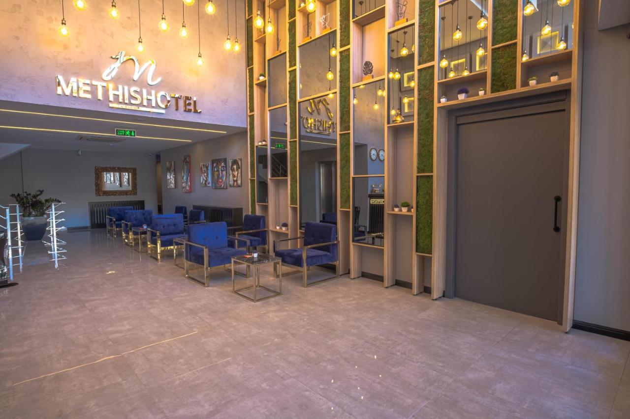Methishotel Karsiyaka  Exterior photo