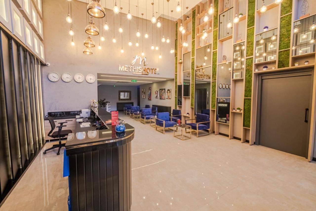 Methishotel Karsiyaka  Exterior photo
